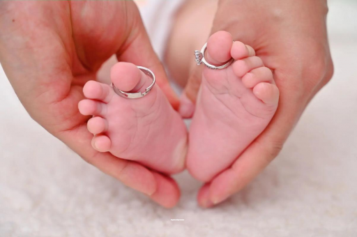 借卵生子咨询孕妇正常体温多少度