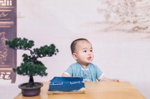 借卵生子咨询孕妇左侧睡不舒服